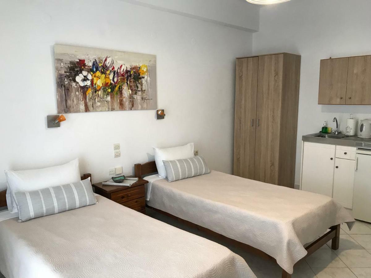 Floros Apartments 阿吉欧史芬尼 外观 照片